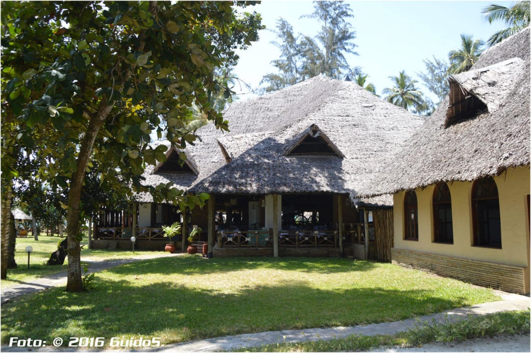Restaurant Neptune Paradise Beach Resort & Spa