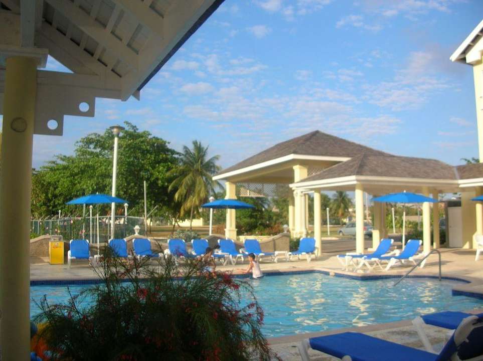 Pool zum 2. Hotel Rooms on the Beach by Superclubs