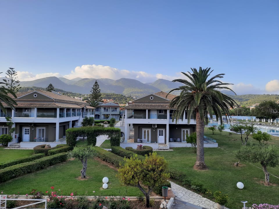 Ausblick Acharavi Beach Hotel