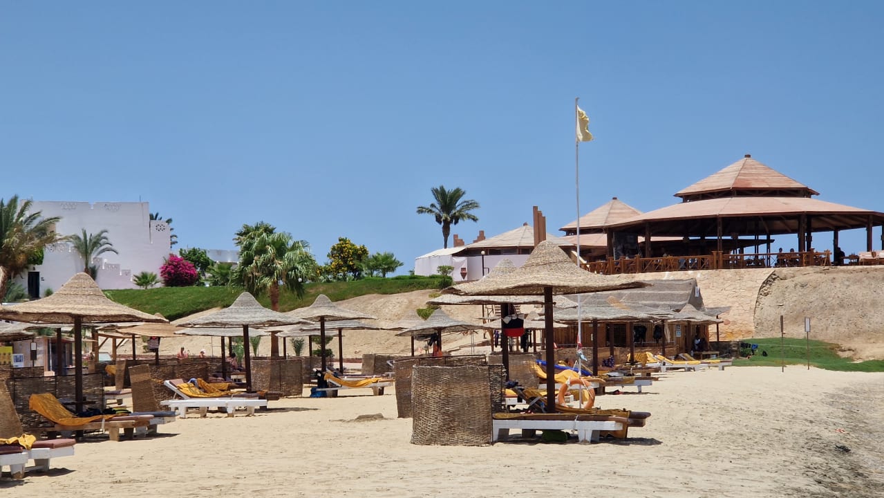 Strand Three Corners Equinox Beach Resort