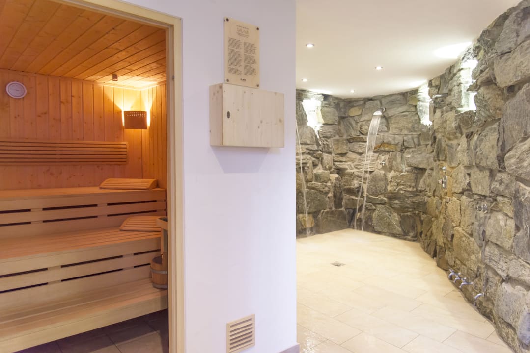 Pool Alpenhotel Weitlanbrunn