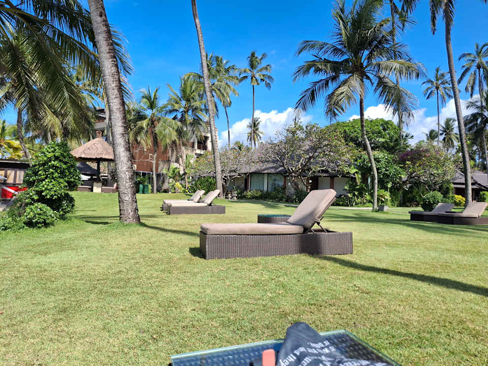 Gartenanlage Candi Beach Resort and Spa
