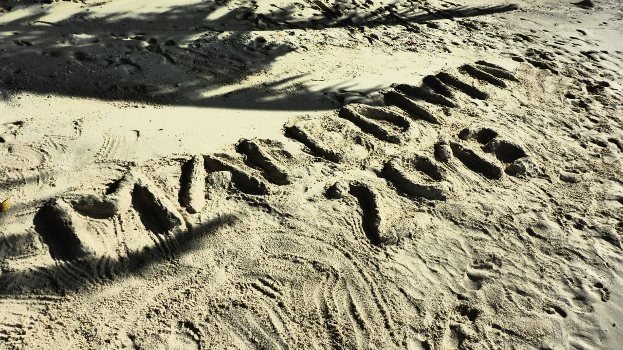 Starnd Kuramathi Maldives