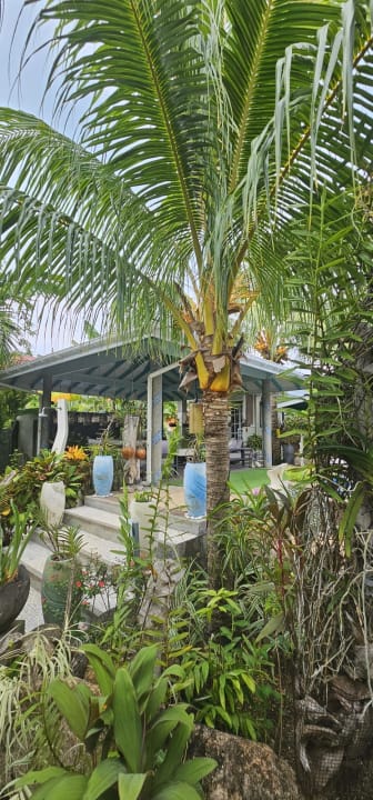 Gartenanlage Villa Charme de L'ile