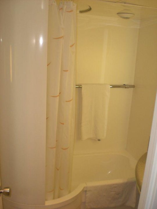 Badezimmer Hotel Novotel Paris Charles De Gaulle Terminal