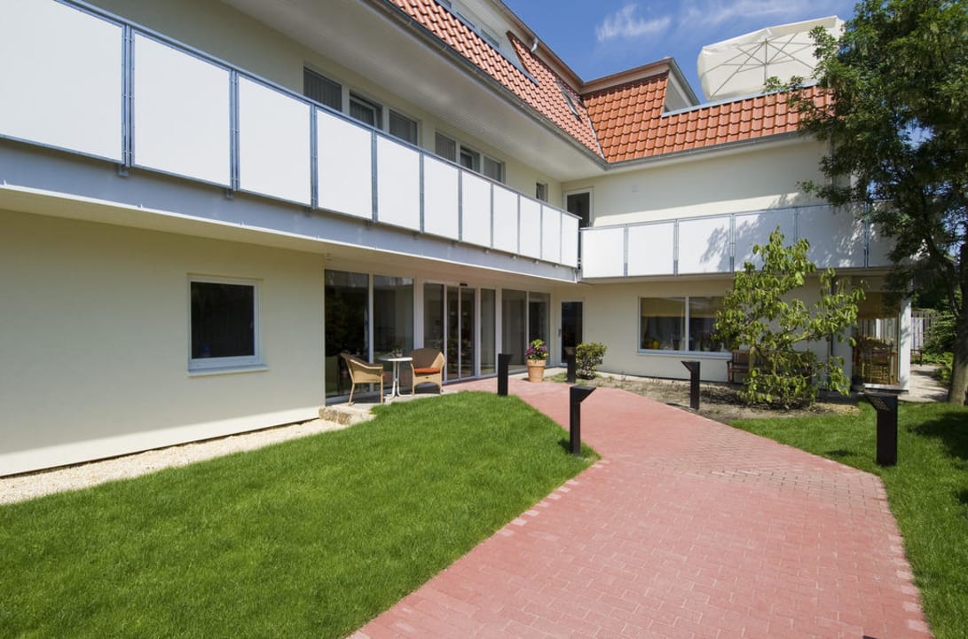 Hoteleingang Hotel Petersen