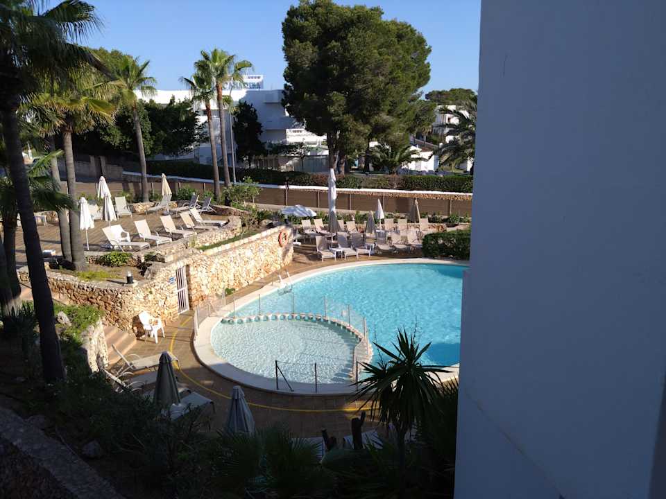 Pool Gavimar La Mirada Club Resort