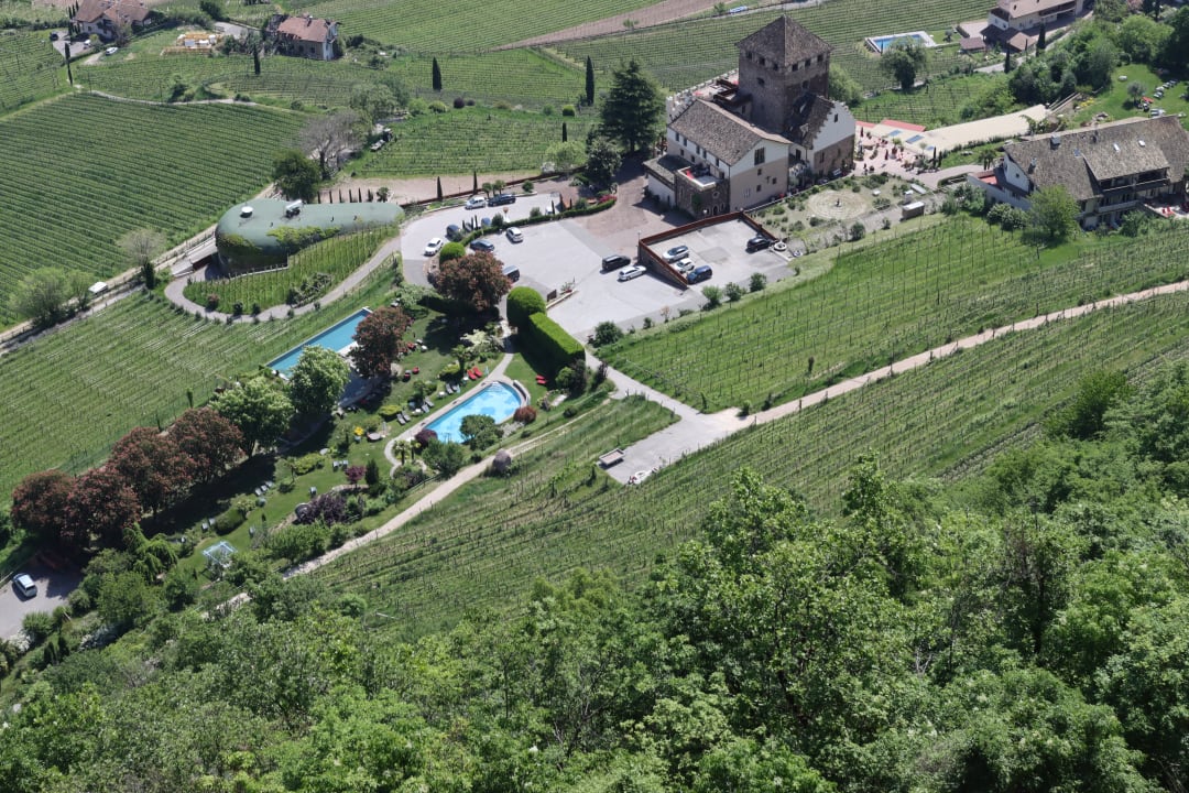 Außenansicht Schloss Hotel Korb