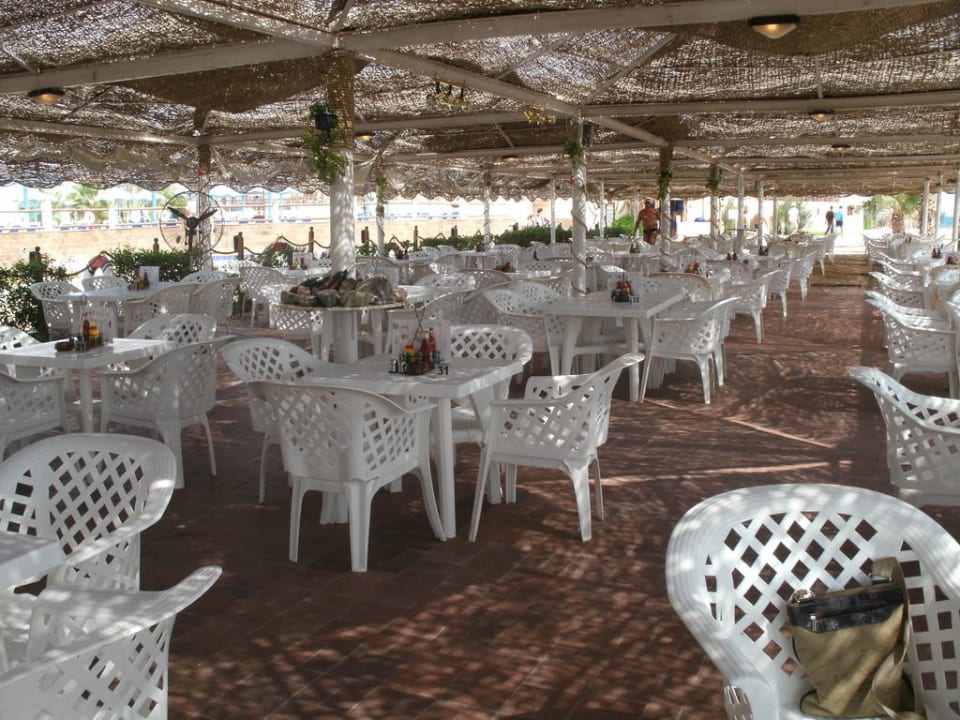 Strandbar Aladdin Beach Resort