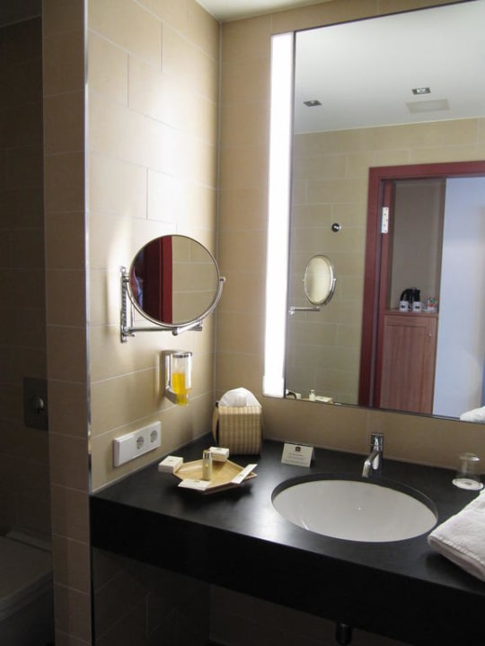 Badezimmer AMERON Köln Hotel Regent