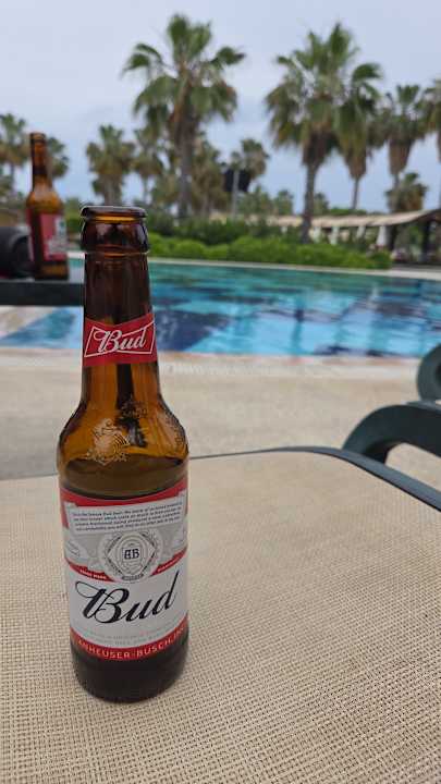 Pool Sherwood Exclusive Lara