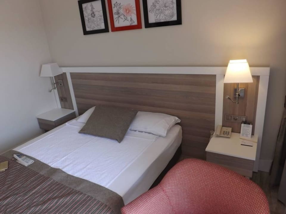 Bett.. LRS Port River Hotel & Spa
