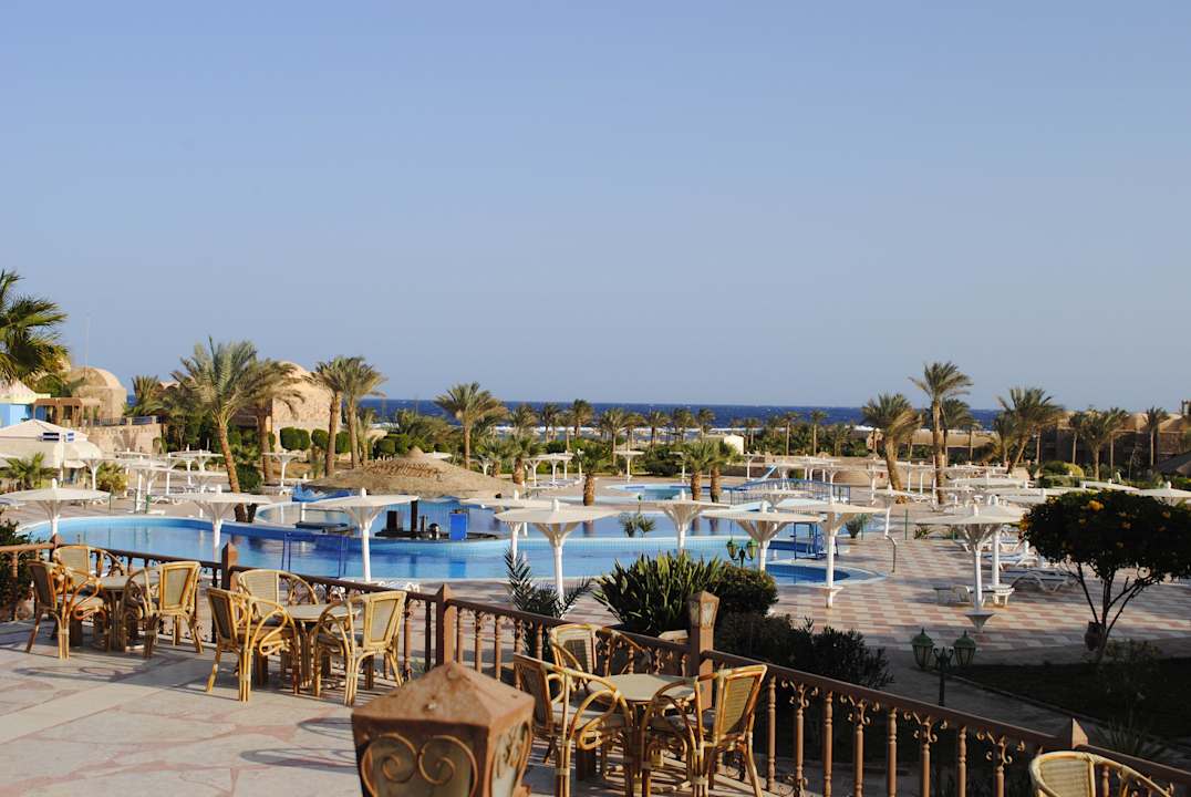 Ab in den Süden Pensée Royal Garden Beach Resort