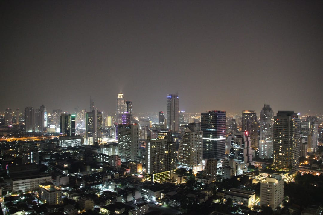 Ausblick Zoom Bar JC Kevin Sathorn Bangkok Hotel