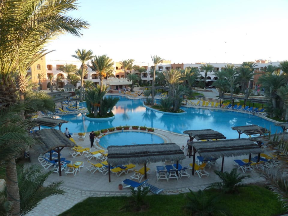 Der schöne Pool Vincci Safira Palms