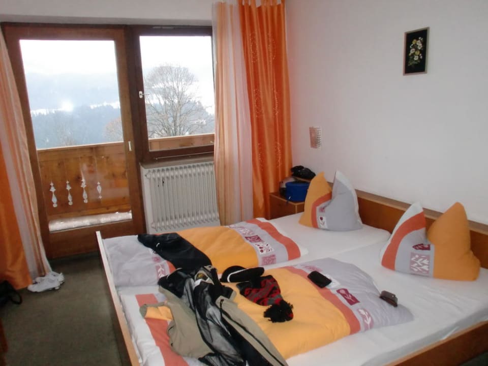 Zimmer mit Blick ins Tal Gasthof Schlossblick