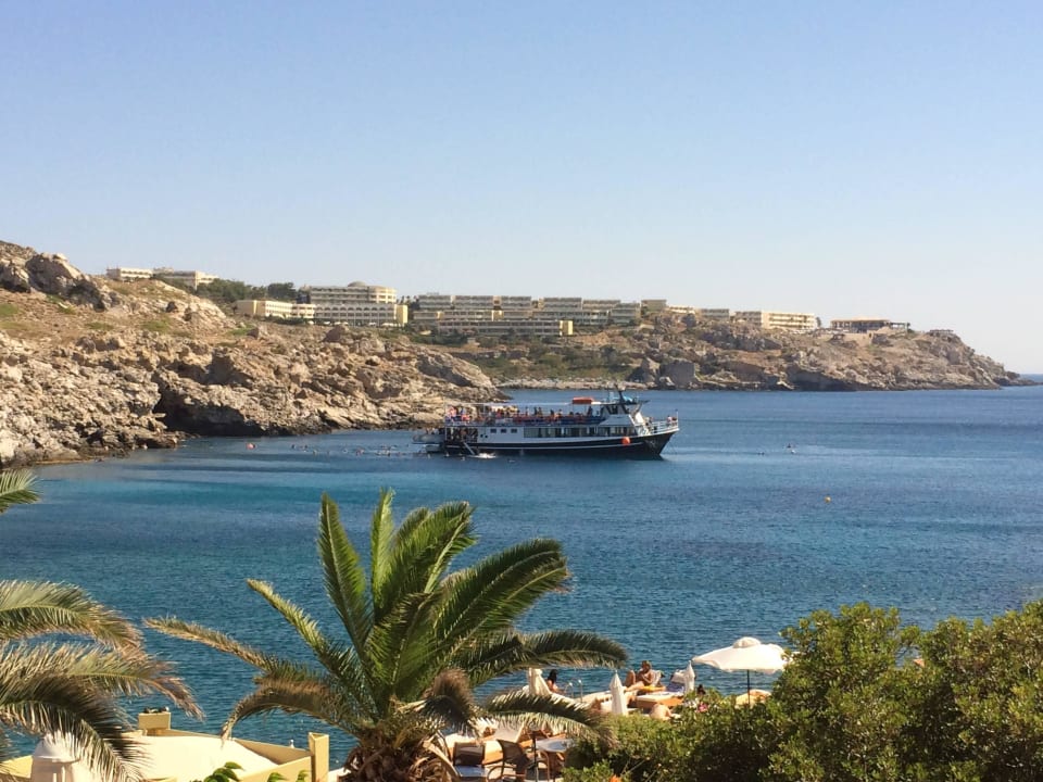 Blick von den Kalithea-Thermen auf die Hotelanlage Hotel Kalithea Mare Palace