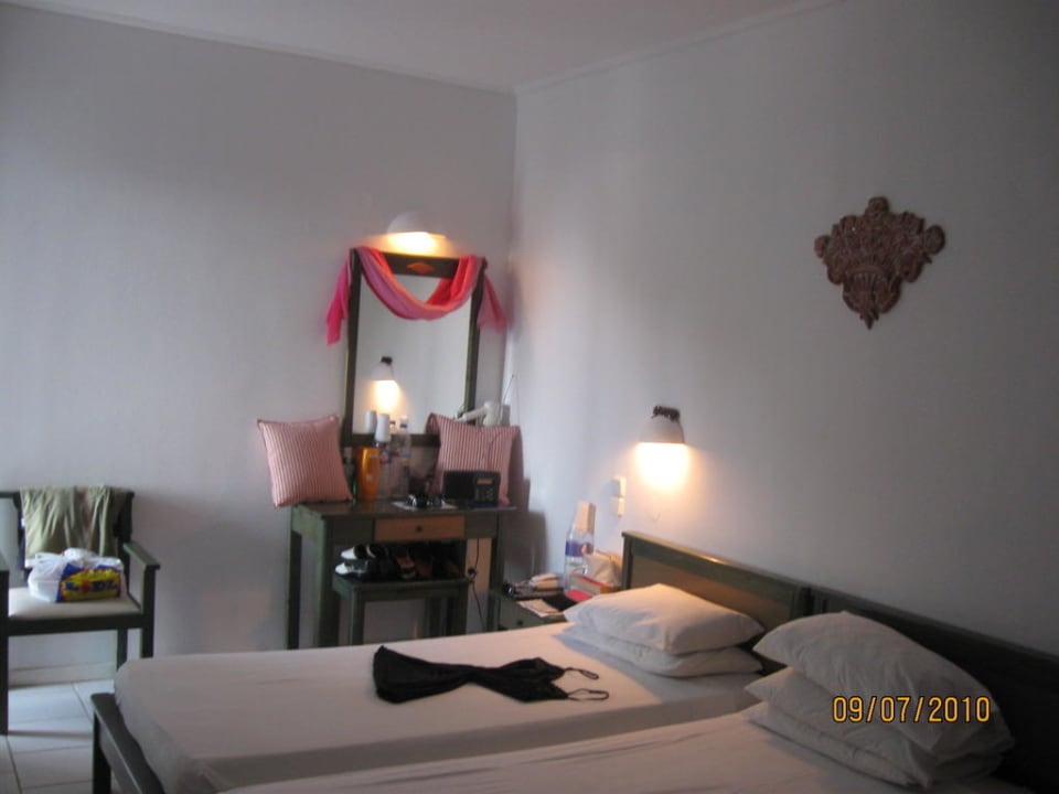 Dekoration und Reinigung täglich von der Putzfrau Brown Beach Eretria