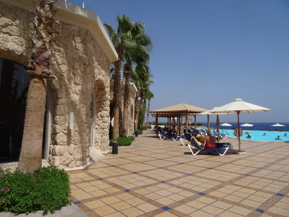 Blick zum großen Pool Pickalbatros Citadel Resort