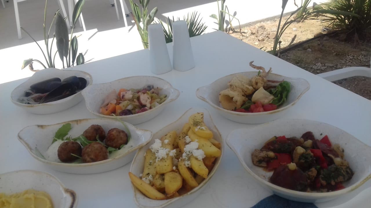 Gastro Gennadi Grand Resort
