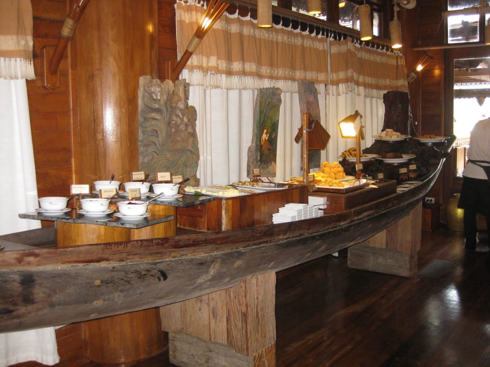 Ein Teil des Frühstücks Santhiya Koh Phangan Resort & Spa