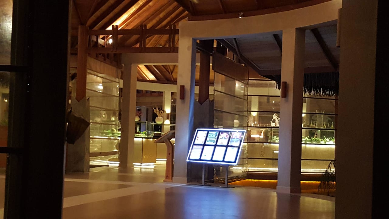 Restaurant Kuramathi Maldives