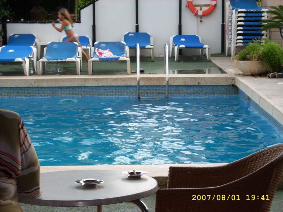 Poolaufnahme Hotel Mariant