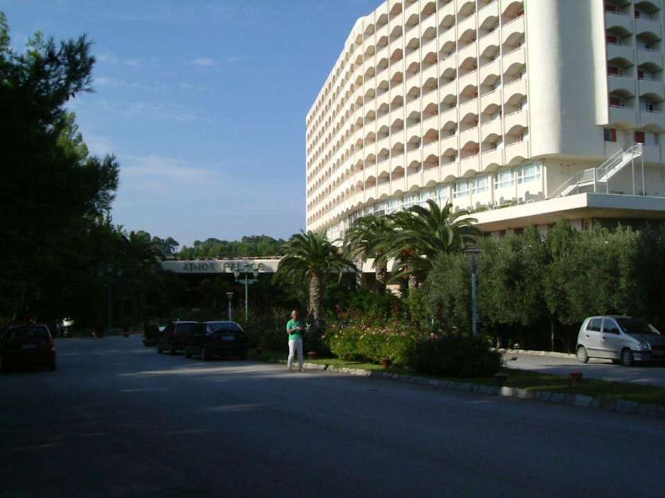 Hoteleingang Hotel Athos Palace