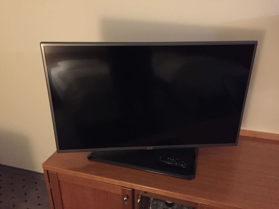 Großer TV Maritim Airport Hotel Hannover