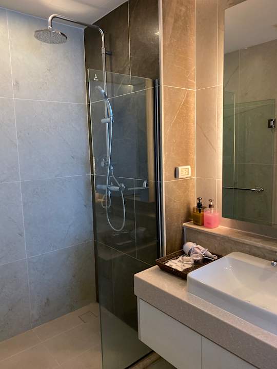 Zimmer The Astra Chiang Mai