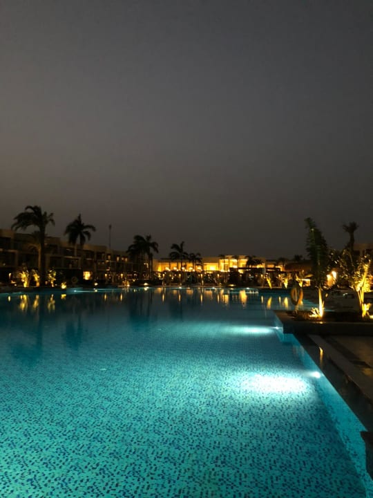 Pool Steigenberger Resort Ras Soma