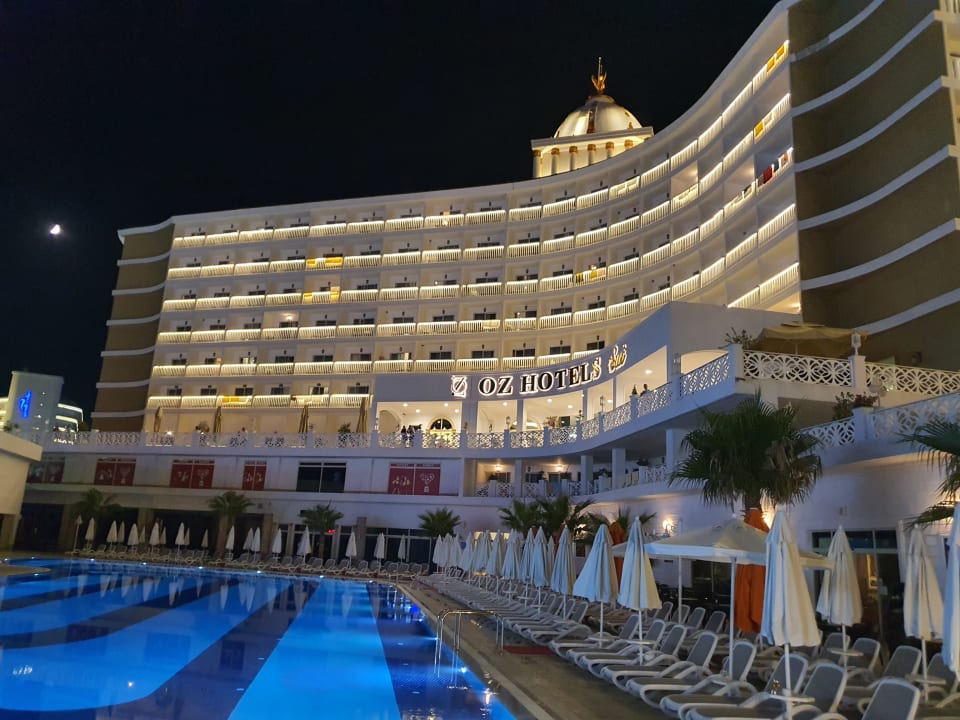 Außenansicht Oz Hotels Sui Resort