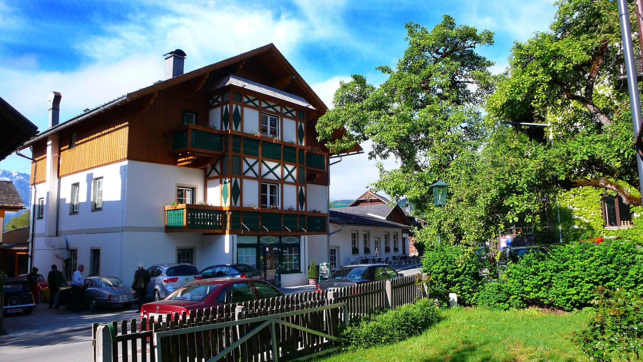 Frühlingsansicht Hotel Gasthof zum Hirschen