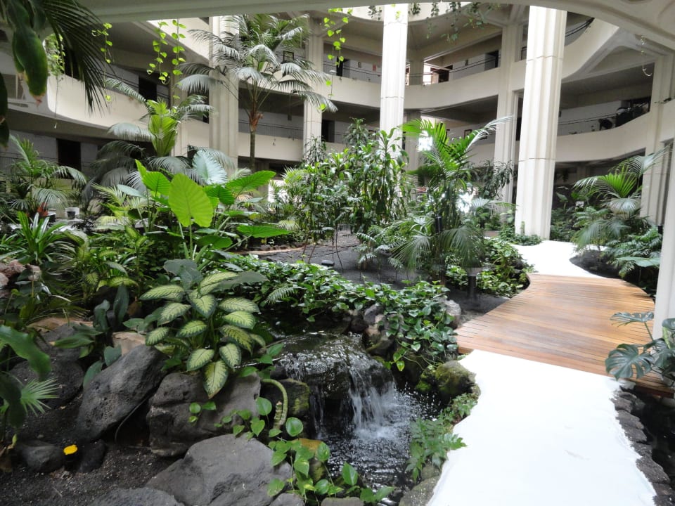 Begrünter Innenhof Paradisus by Meliá Salinas Lanzarote