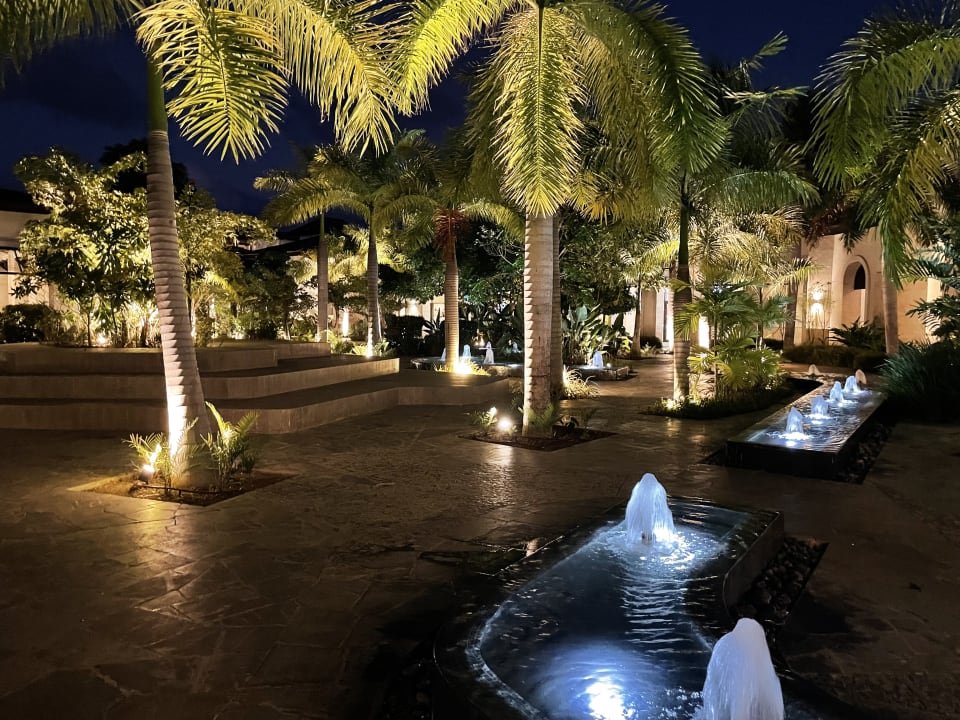 Gartenanlage Lopesan Costa Bávaro Resort, Spa & Casino