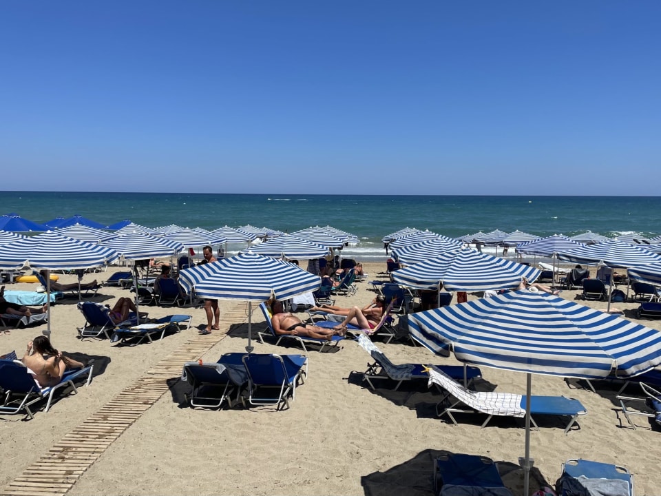 Strand Hotel Eva Bay