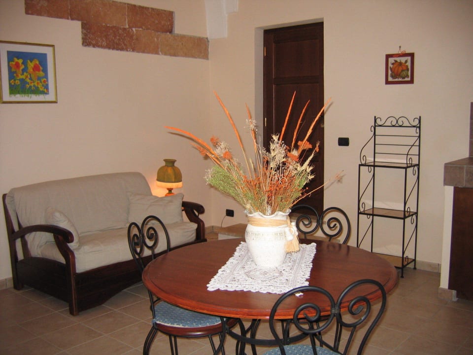 Scorcio soggiorno suite Papiro Masseria Pagani