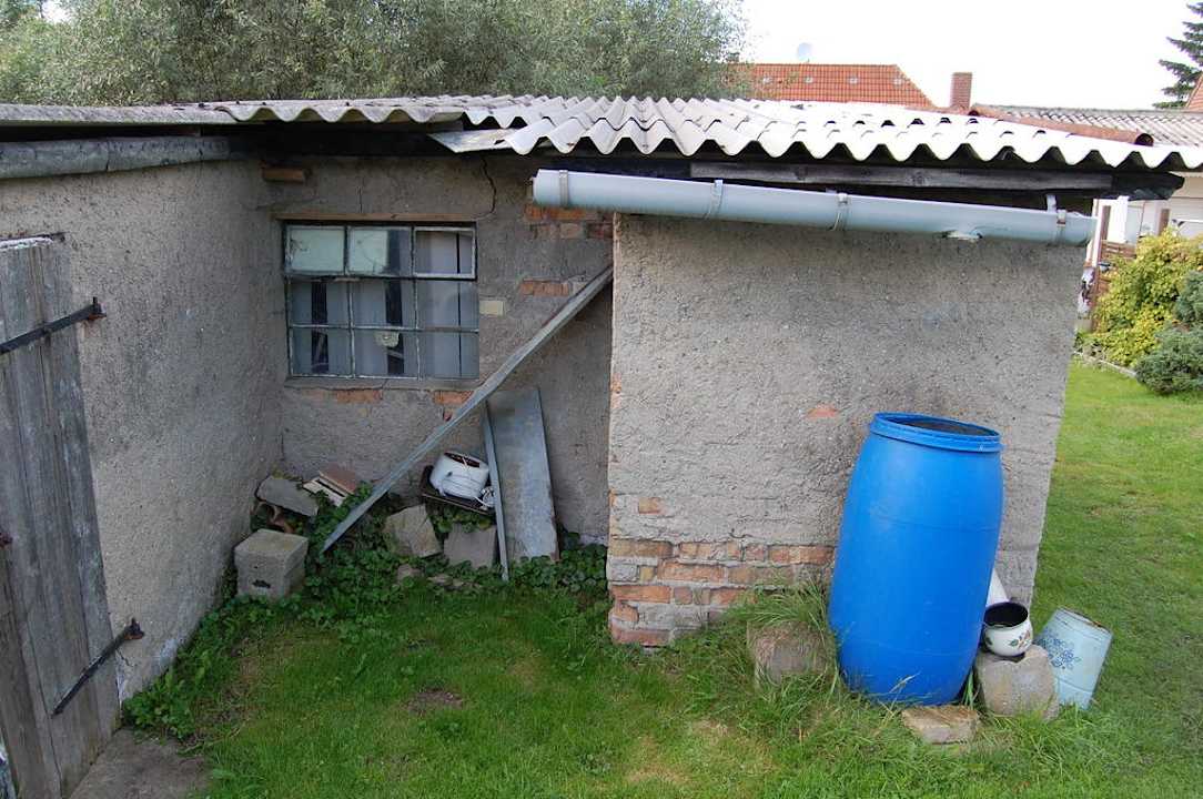 Schuppen Bauwagen Apfel