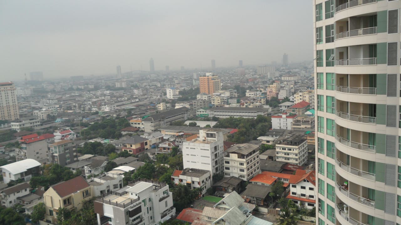 Vom Zimmer aus JC Kevin Sathorn Bangkok Hotel