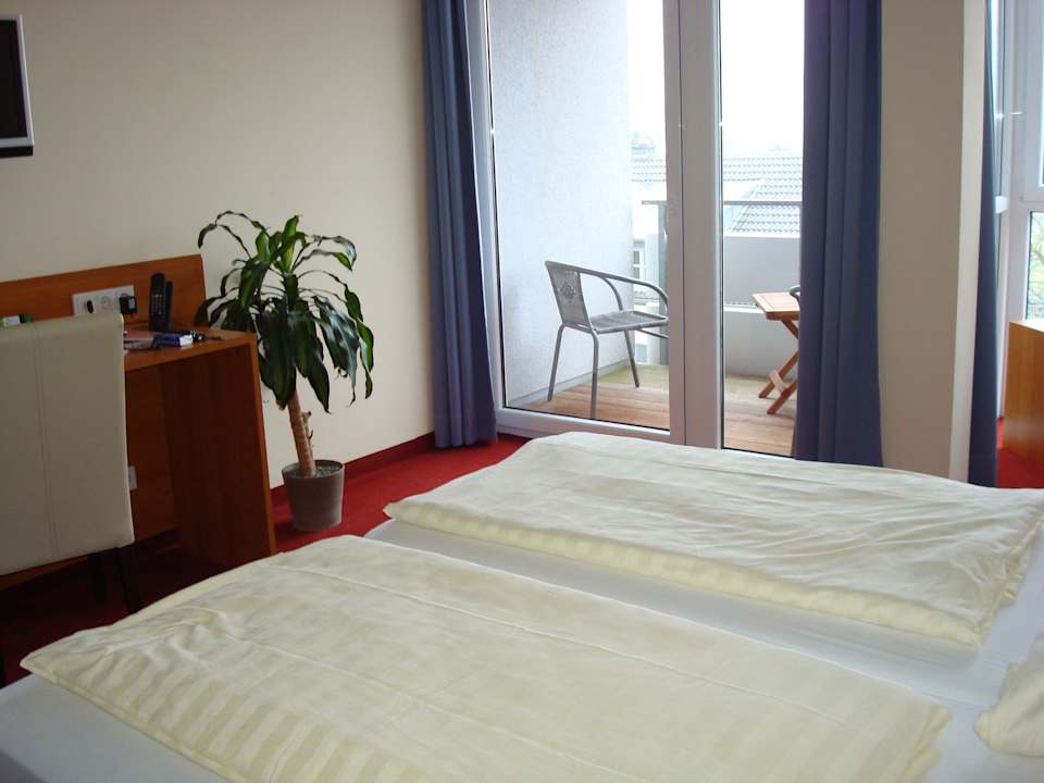 Blick zum Balkon MAARIUM Hotel