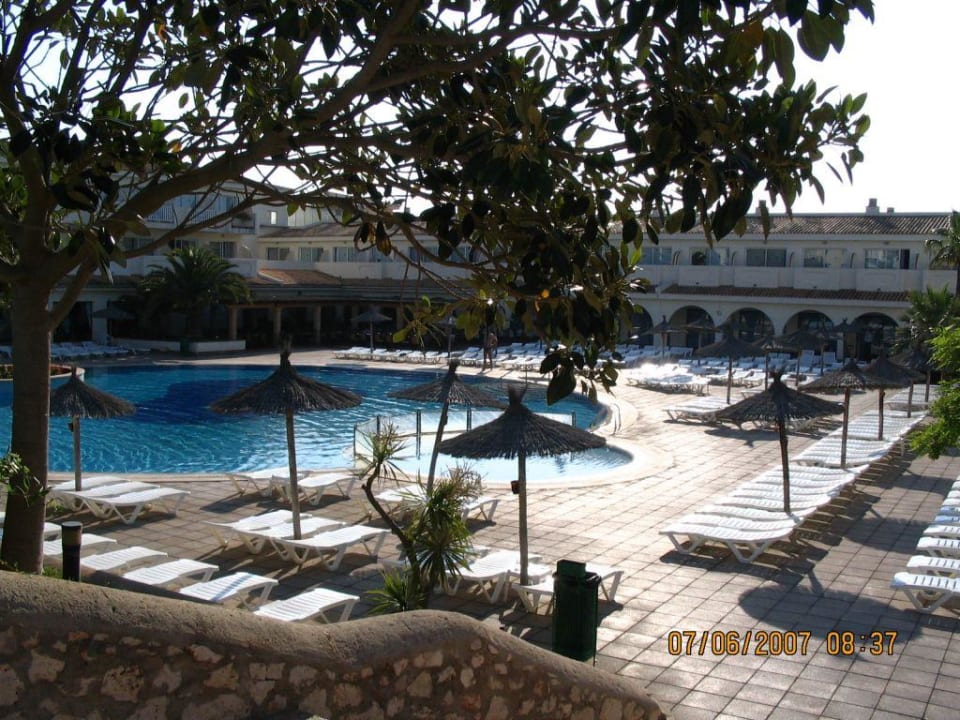 Poolansicht blau punta reina