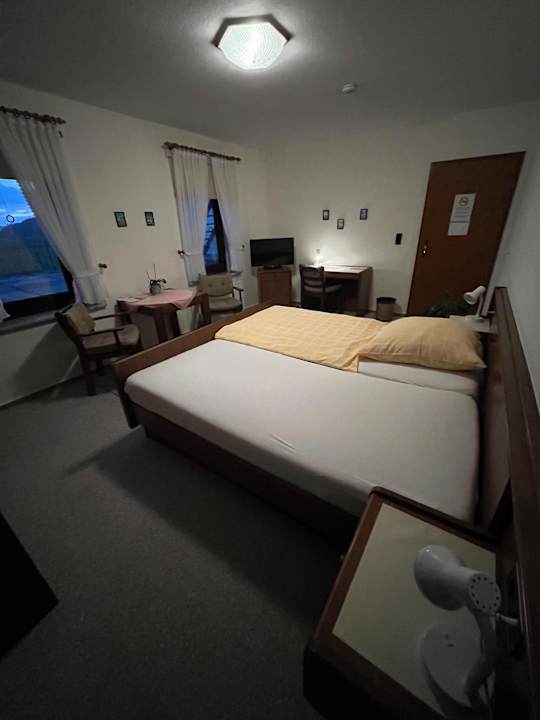 Zimmer Hotel Die Clus