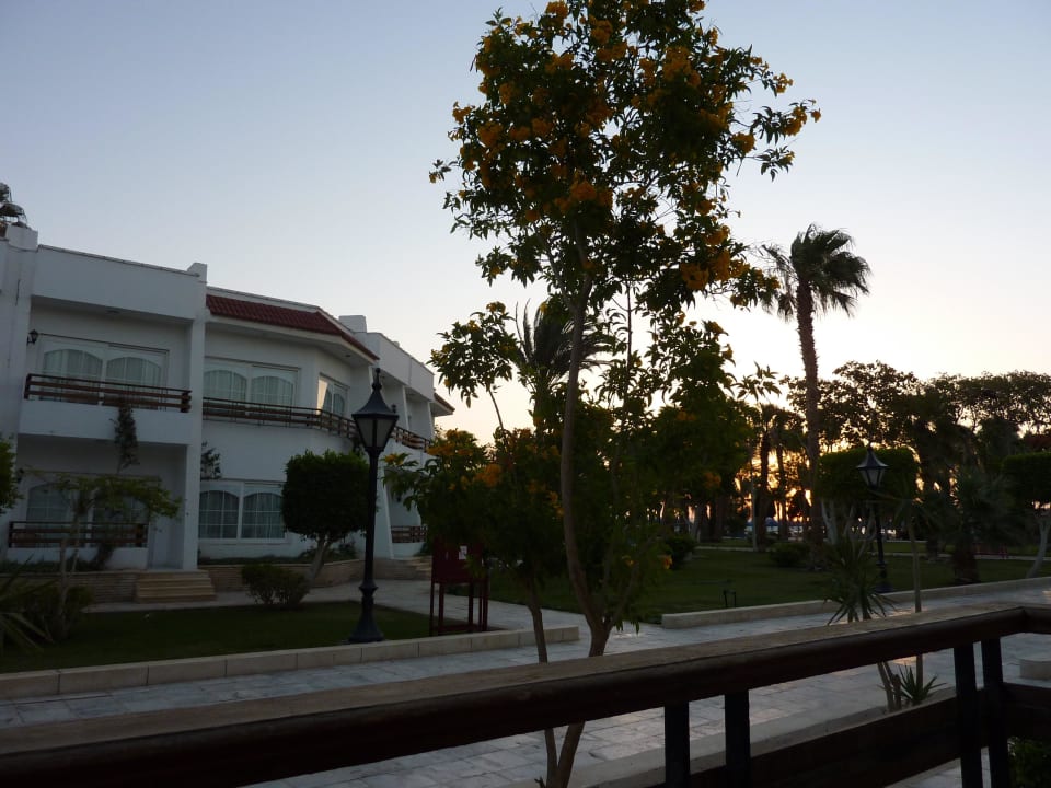 Ausblick von der Terrasse The Grand Hotel Hurghada