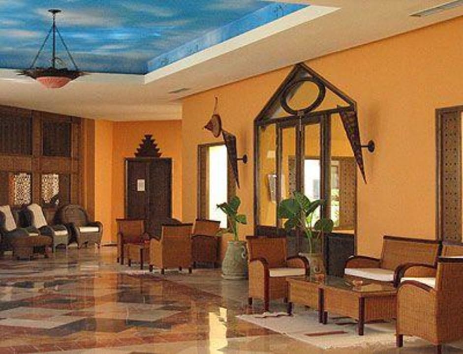 Hall Reception Hotel African Queen