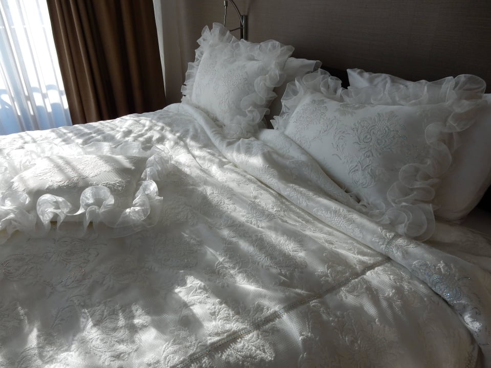 Himmelbett Tagesdecke Commodore Elite Suites & Spa - Adults only