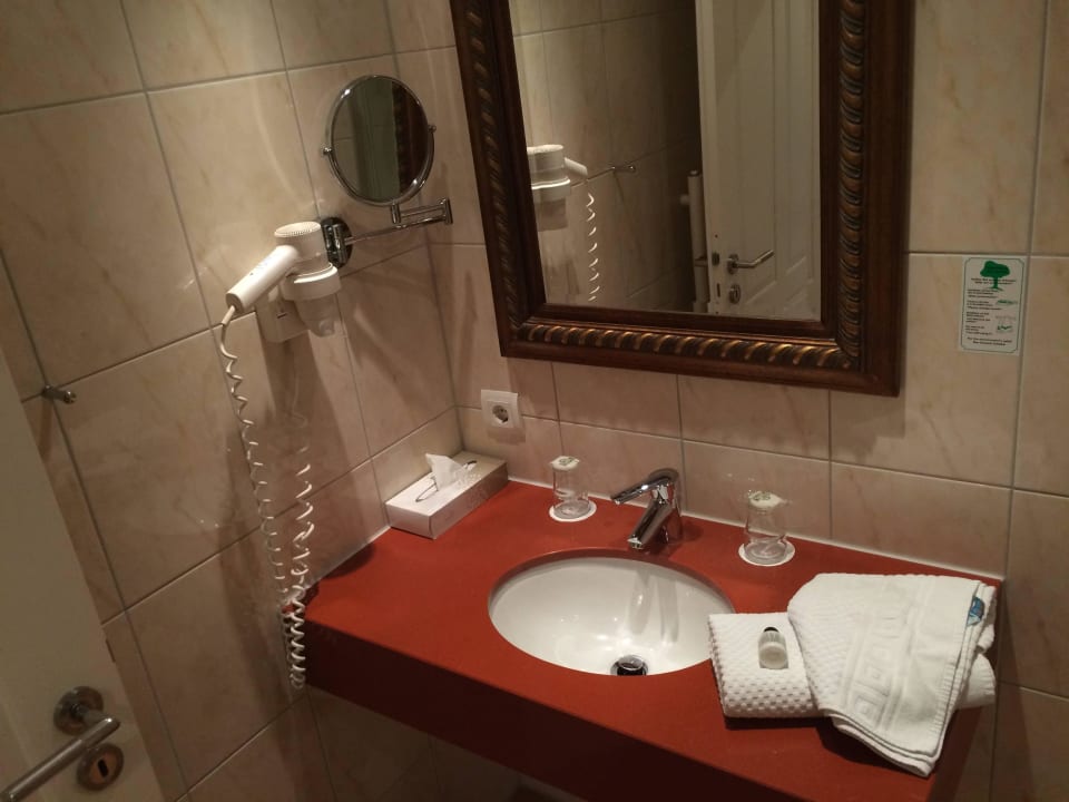 Badezimmer Hotel Villa Toskana