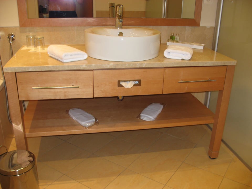 Waschtisch Die Wasnerin