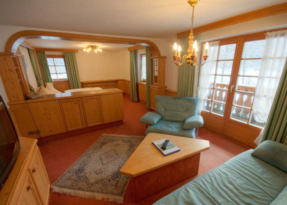 Wohnbeispiel mit Balkon und Schwarzwaldblick Heizmannshof Hotel & Restaurant