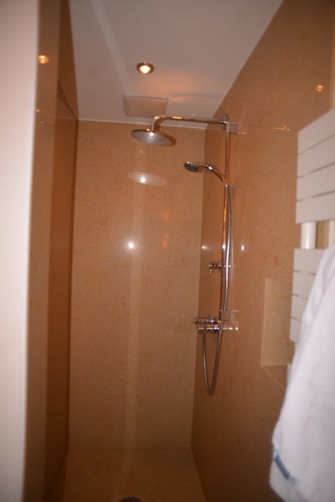 Dusche Hotel & Restaurant Jott wie Jäger