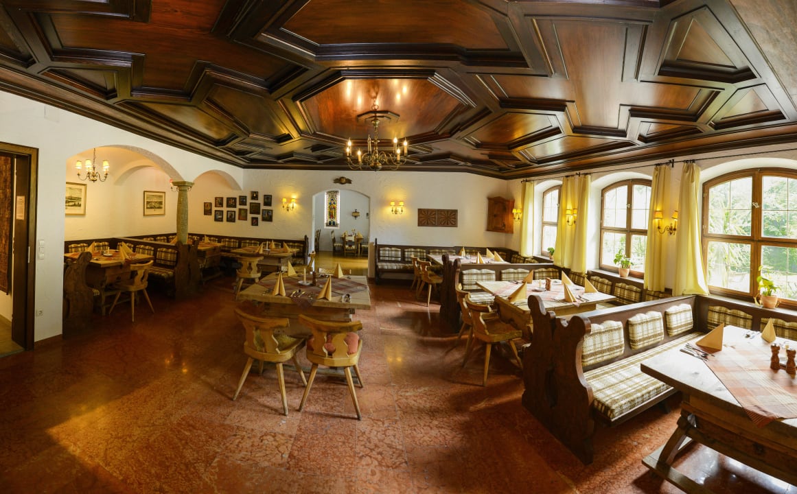 Jogltischraum im Restaurant Stoll's Hotel Alpina